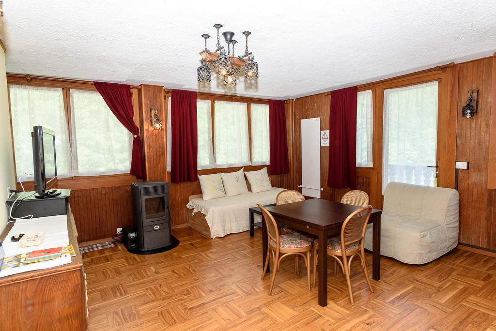 Hotel Genzianella 샴폴루크 외부 사진