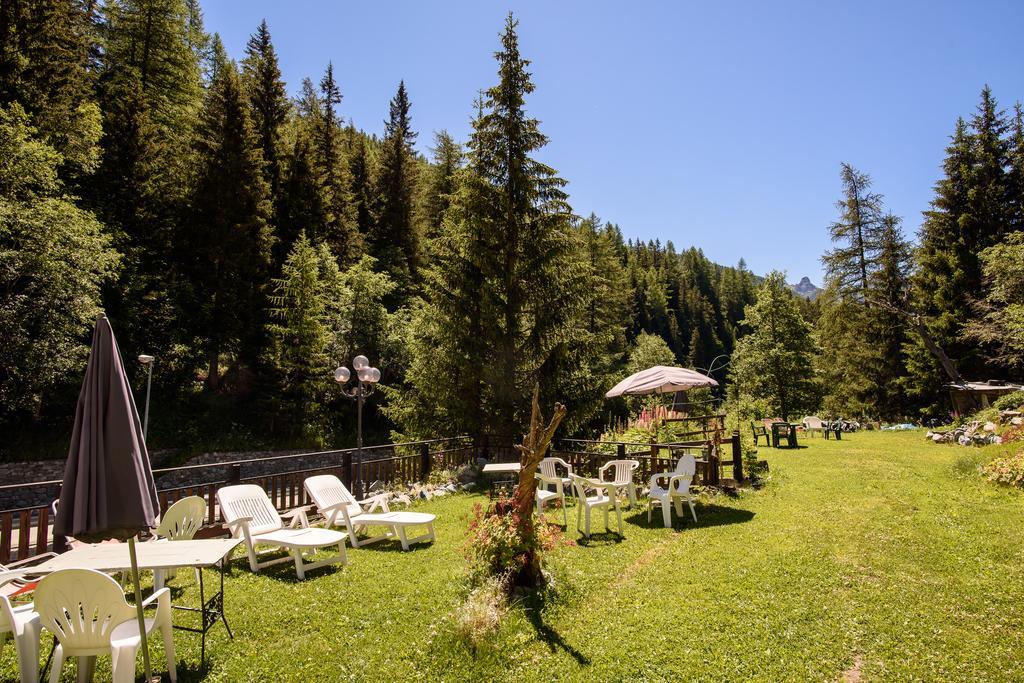 Hotel Genzianella 샴폴루크 외부 사진
